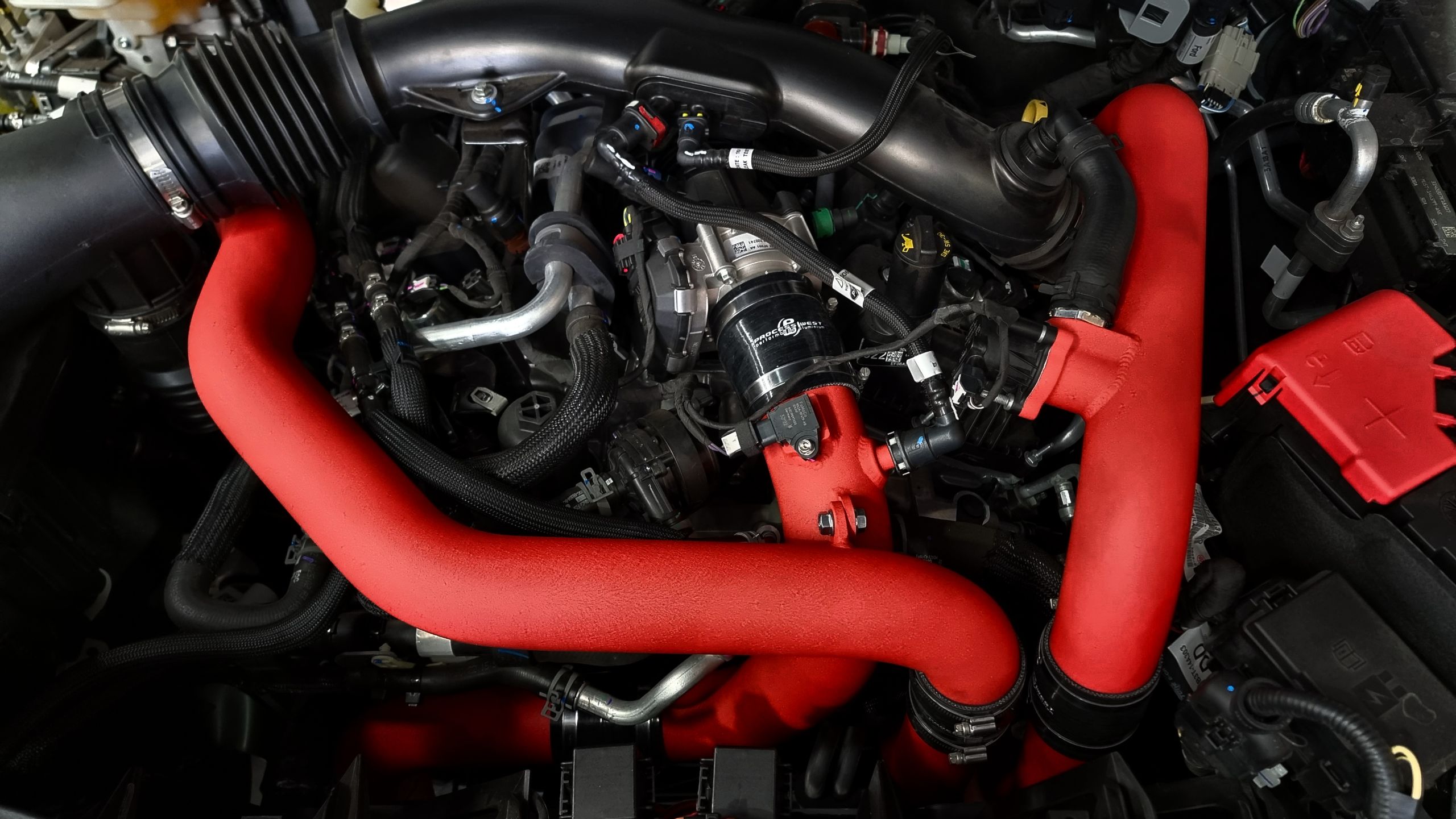 Next Gen Ranger Raptor intercooler piping kit - wrinkle red