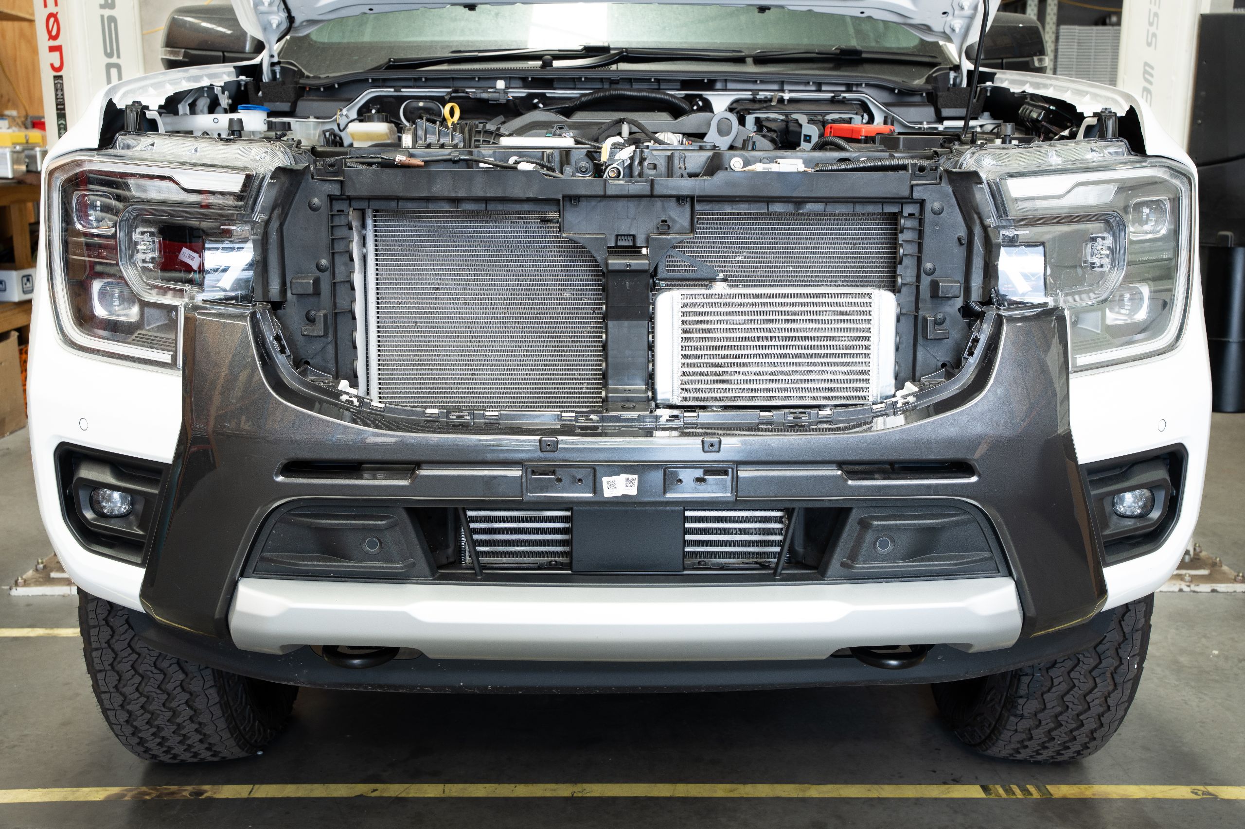 Transmission Cooler – 2023+ Ford Ranger PY V6 Diesel & (NF) Amarok V6 Diesel